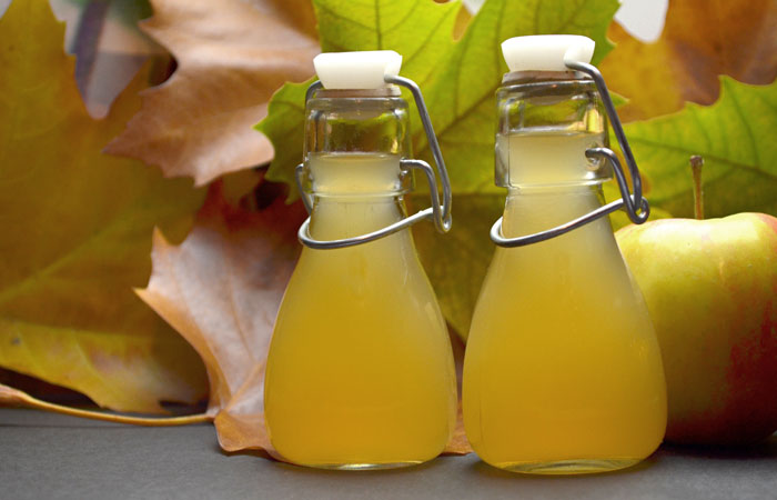 Apple-Cider-Vinegar-And-Epsom-Salt