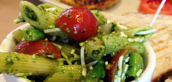 Pasta Salad with Spinach Tomatoes and Dressing Recipe