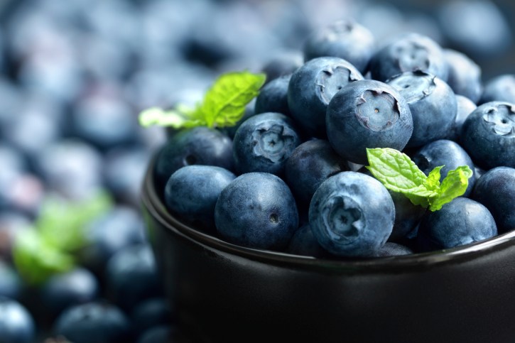 Blueberries Fight Belly Fat!