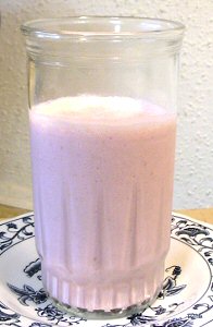 STRAWBERRY SILKEN SMOOTHIE