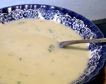 CAULIFLOWER BISQUE