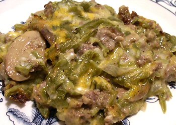 GREEN BEAN AND HAMBURGER CASSEROLE