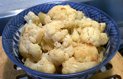 BRAISED CAULIFLOWER WITH GARLIC