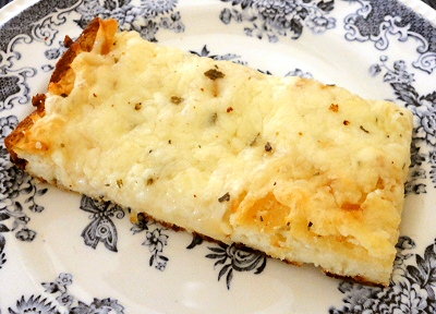 CHEESY GARLIC BREAD