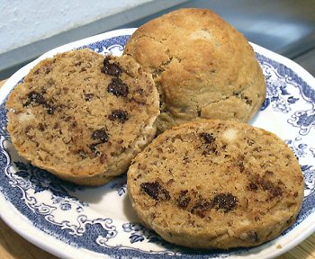 CHOCOLATE CHIP PECAN SCONES