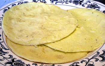 EGG CREPES OR NOODLES