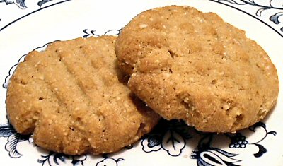 PEANUT BUTTER COOKIES