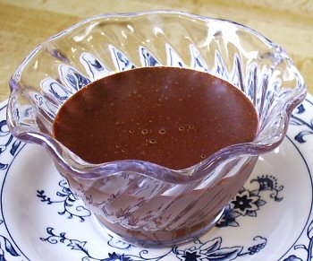 SIMPLIFIED CHOCOLATE POTS DE CR萂E