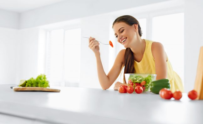 Prevent weight gain by eating healthy foods