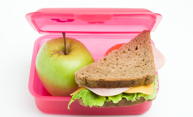 10 Tasty, nutritious lunchbox snacks