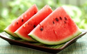 Nutritional facts and health benefits of watermelons