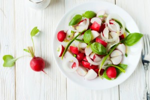 Radish: Nutrition and health benefits