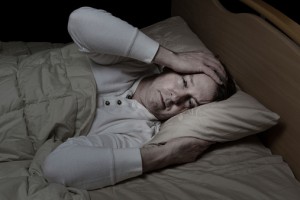 Night sweats (sleep hyperhidrosis) in men and women: Causes and cures