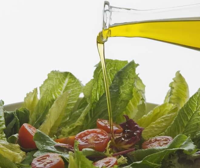 Weight Loss Tip #54: Replace creamy salad dressing with olive oil or vinegar