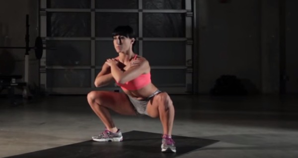 Try this squat variation to get toned and firm buttocks