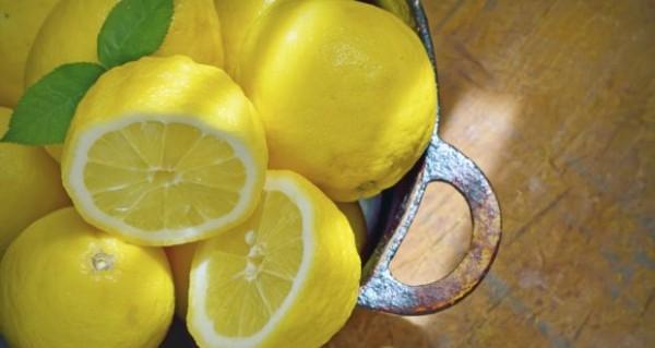 6 healthy reasons you should include lemon zest in your food