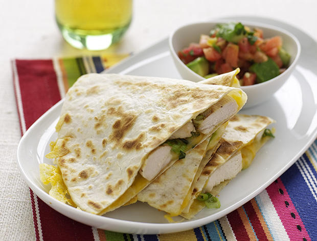 9 Totally Unhealthy Chicken Meals You Keep Eating